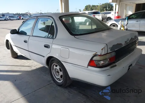 1996 Toyota Corolla из США, поврежденный, VIN 1NXBA02E4TZ484892